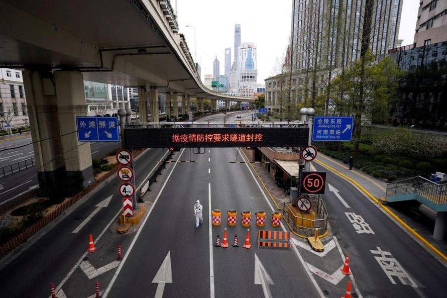 Thượng Hải sau hơn 30 ngày phong tỏa vẫn ghi nhận ca mắc mới COVID-19