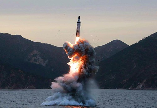 Một vụ thử tên lửa của Triều Tiên. 