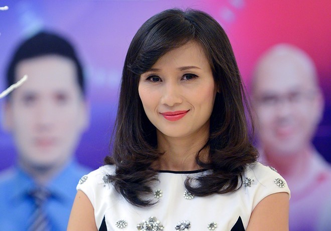 Bà Lê Bình tại sự kiện ra mắt VTV24. 