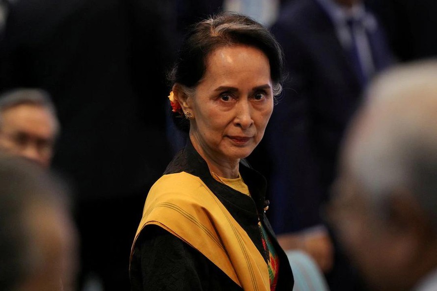 Bà Aung San Suu Kyi tham dự phiên khai mạc Hội nghị Cấp cao ASEAN lần thứ 31 tại Manila, Philippines, ngày 13 tháng 11 năm 2017. Ảnh: Teuters