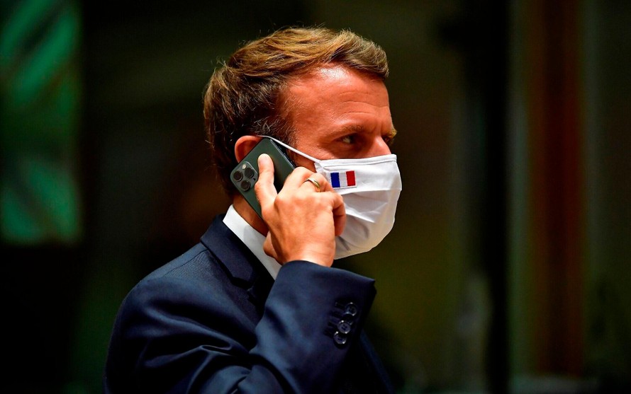 Điện thoại Tổng thống Pháp bị gián điệp theo dõi