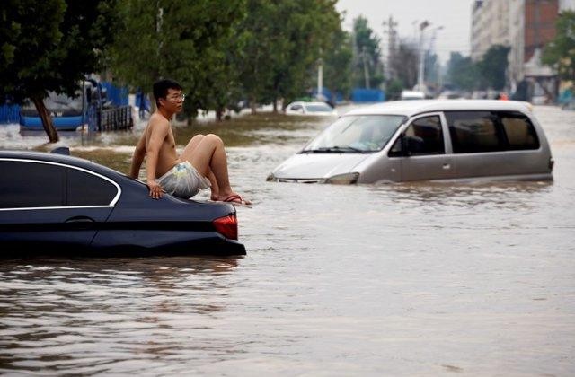 Trung Quốc tiếp tục hứng chịu mưa lớn