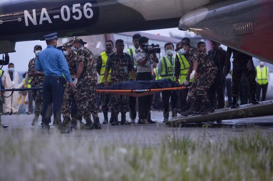 Nepal tìm thấy thi thể 22 nạn nhân vụ rơi máy bay