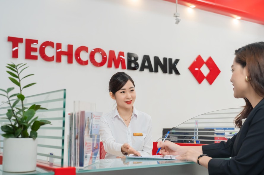 Techcombank được vinh danh 'Ngân hàng Bán lẻ Việt Nam tốt nhất 2022' 