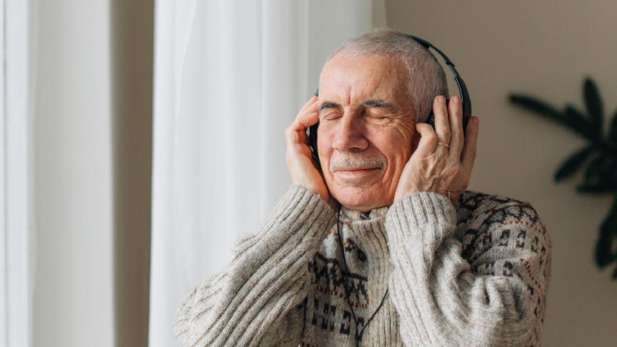 Âm nhạc giúp phát hiện suy giảm nhận thức ở người cao tuổi