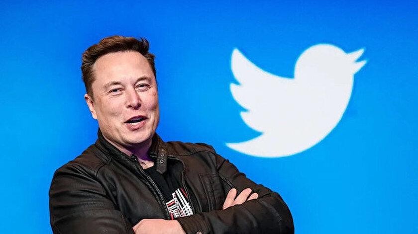 Elon Musk xem xét thôi giữ chức lãnh đạo Twitter