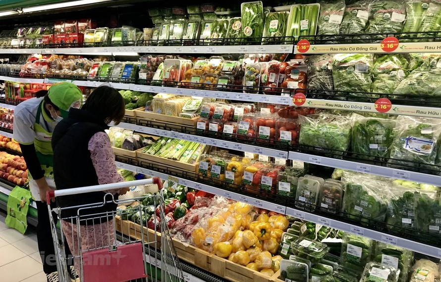 Hà Nội: Nhiều mặt hàng thực phẩm ‘hạ nhiệt’ tại các chợ và siêu thị