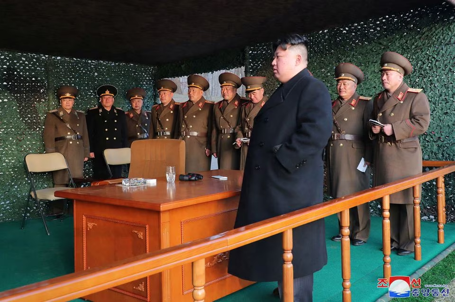 Chủ tịch Triều Tiên kêu gọi sẵn sàng tấn công hạt nhân Mỹ, Hàn Quốc