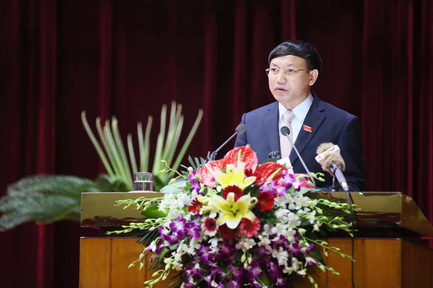 Ủy ban Thường vụ Quốc hội phê chuẩn đồng chí Nguyễn Xuân Ký giữ chức Chủ tịch HĐND tỉnh Quảng Ninh, nhiệm kỳ 2016 - 2021.