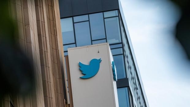 Twitter thông báo sa thải qua thư điện tử, tạm đóng cửa văn phòng để giữ an ninh