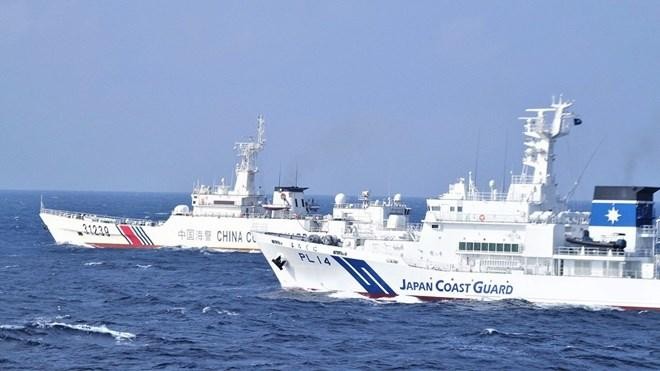 Lực lượng Phòng vệ bờ biển Nhật Bản kêu gọi các tàu Trung Quốc rời lãnh hải