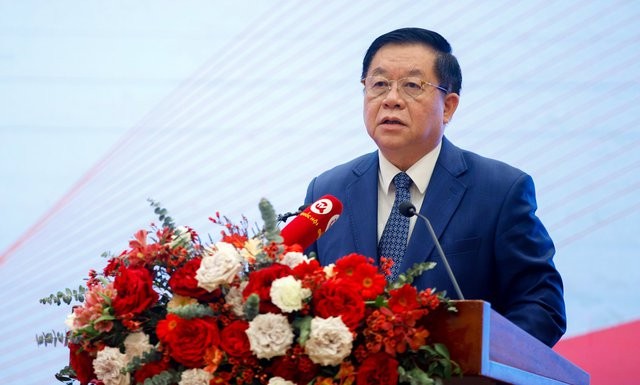 Đồng chí Nguyễn Trọng Nghĩa-Bí thư Trung ương Đảng, Trưởng Ban Tuyên giáo Trung ương phát biểu tại Hội thảo - Ảnh: VGP