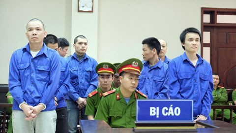 Các bị cáo tại tòa. Ảnh: VietNamNet.