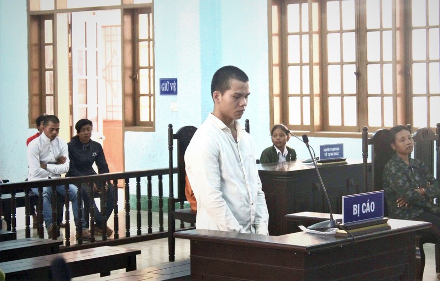  Bị cáo Khun tại tòa. Nguồn ảnh: Tiền Phong