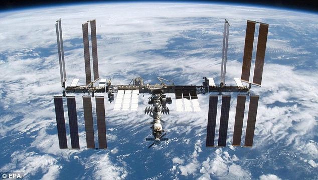 Trạm vũ trụ quốc tế (ISS) - Ảnh: Reuters