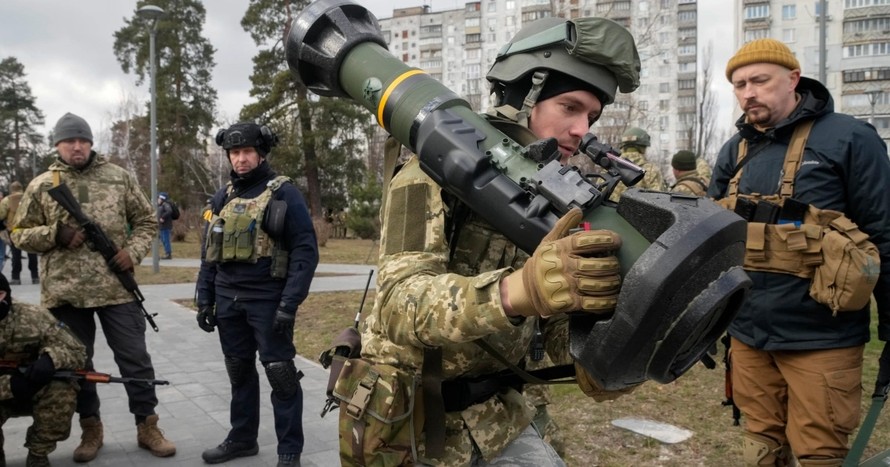 Thượng nghị sĩ Mỹ phản đối đề xuất huấn luyện binh sĩ Ukraine tại Oklahoma