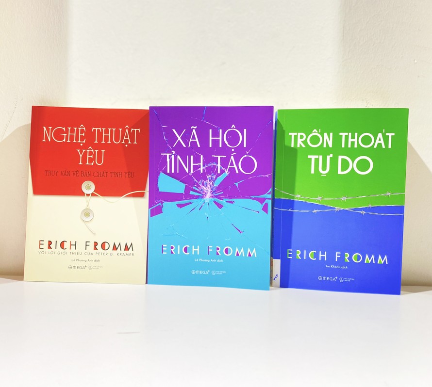 Bộ sách Yêu tỉnh táo gồm 3 tác phẩm của Erich Fromm đã được Omega Plus ra mắt trong mùa yêu 2023.
