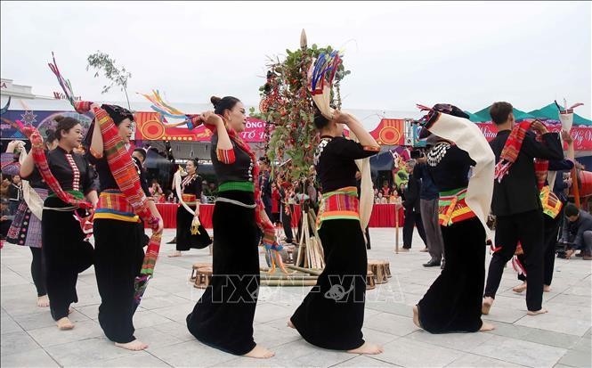 Trích đoạn lễ hội "Xek Pang Á" của dân tộc Kháng, tỉnh Sơn La. Ảnh: Trung Kiên/TTXVN