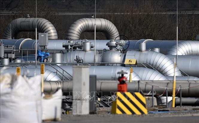 Đường ống dẫn khí đốt tại một trạm trung chuyển ở Werne, Đức. Ảnh tư liệu: AFP/TTXVN