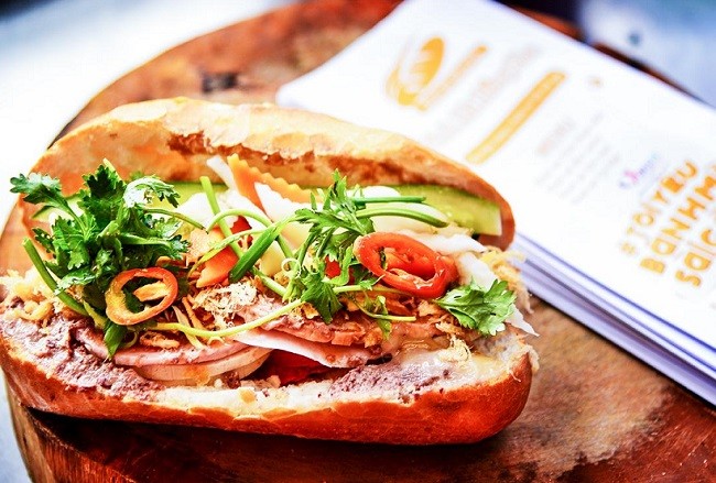 Bánh mỳ của Việt Nam đứng thứ 7 trong Top 50 món ăn đường phố ngon nhất thế giới. Ảnh: Hoàng Tuyết/Báo Tin tức