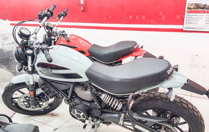 'Soi' mô tô giá mềm nhất nhà Ducati mới xuất hiện tại Việt Nam