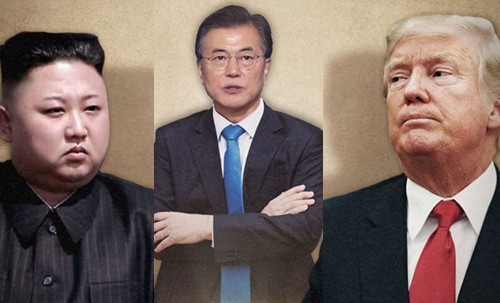 Tổng thống Hàn Quốc Moon Jae-in, giữa, Tổng thống Mỹ Trump, phải và lãnh đạo Triều Tiên Kim Jong-un, trái. Ảnh: Korea Herald.
