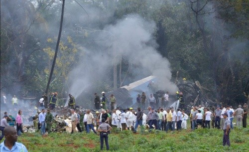Hiện trường vụ rơi máy bay Cuba. Ảnh: AFP.