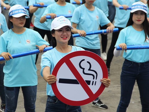 Việt Nam nằm trong 15 nước hút thuốc lá nhiều nhất thế giới