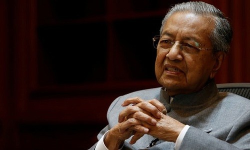 Thủ tướng Malaysia Mahathir Mohamad, một trong những người bị dọa ám sát. Ảnh: Reuters.