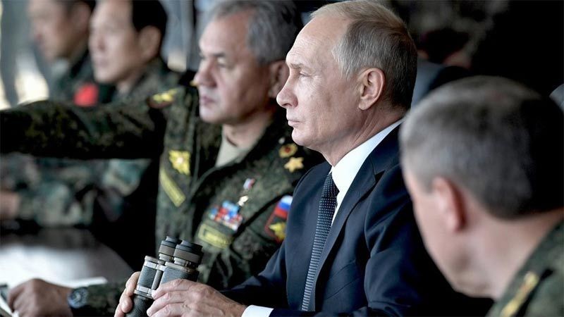 Tổng thống Nga Vladimir Putin giám sát cuộc tập trận Vostok 2018 hồi tháng 9/2018. (Ảnh: Sputnik)