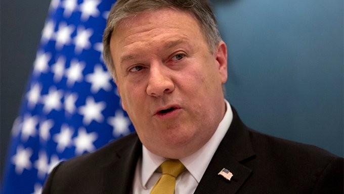 Ngoại trưởng Mỹ Mike Pompeo tuyên bố Washington ủng hộ ứng viên Hàn Quốc Kim Jong Yang làm giám đốc Interpol. Ảnh: AP