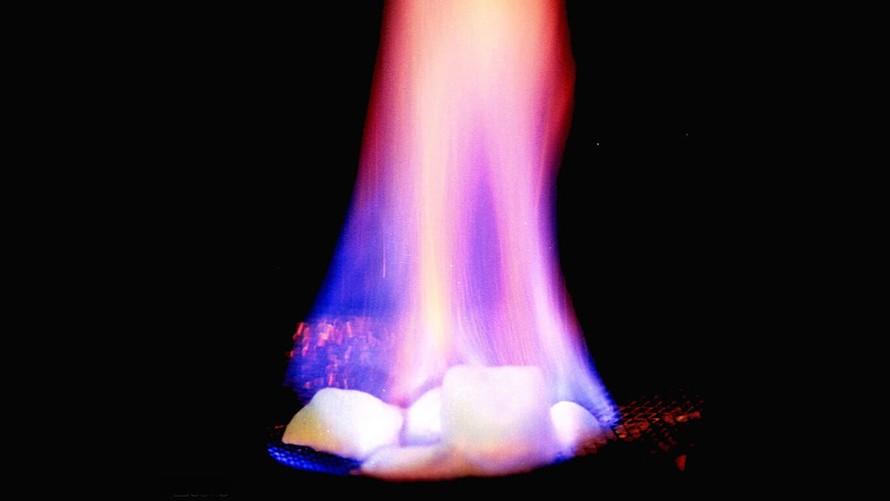 Băng cháy là nguồn năng lượng khổng lồ của thế giới. Ảnh: USGS