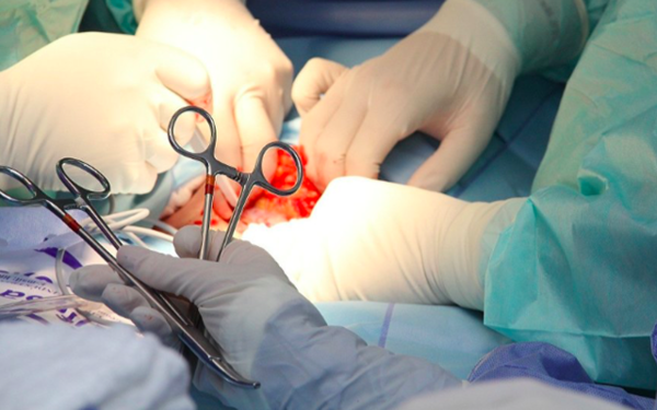 Ca phẫu thuật ghép nối bộ phận sinh dục bị cắt rời.