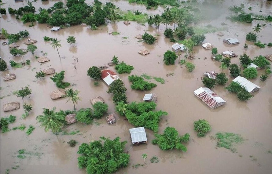 Bão Idai gây ngập lụt nghiêm trọng ở nhiều tỉnh miền Trung Mozambique. (Ảnh: Đình Lượng/TTXVN)
