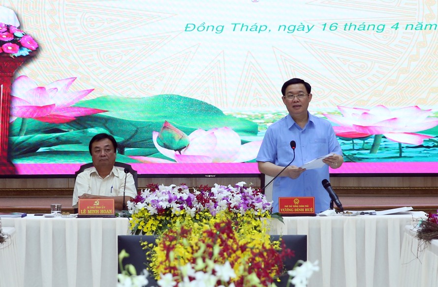  Phó Thủ tướng Vương Đình Huệ phát biểu tại buổi làm việc. Ảnh: VGP/Thành Chung