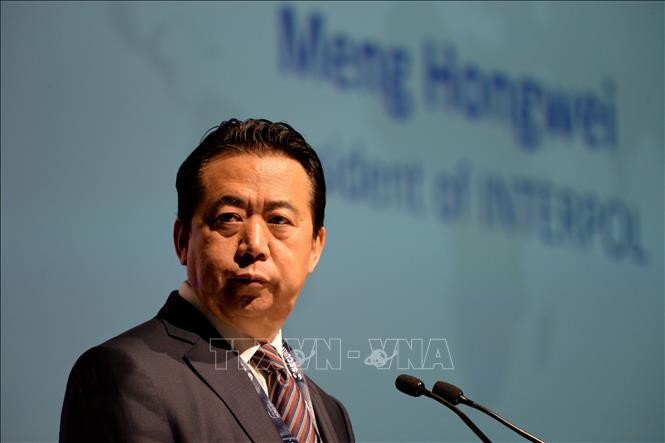Chủ tịch Tổ chức Cảnh sát hình sự quốc tế (Interpol) Mạnh Hoành Vĩ phát biểu tại Đại hội thế giới Interpol ở Singapore ngày 4/7/2017. Ảnh: AFP/TTXVN