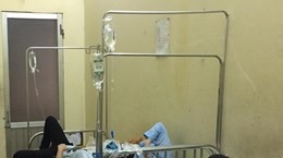Lâm Đồng: Hơn 130 người nhập viện nghi ngộ độc sau khi ăn cỗ cưới