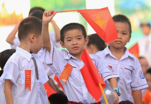 Học sinh Trường Tiểu học Chu Văn An (quận Hoàng Mai) trong lễ khai giảng năm học 2018-2019. Ảnh: Gia Chính