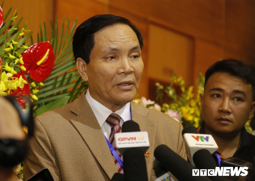 Ông Cấn Văn Nghĩa từ chức Phó Chủ tịch VFF chỉ sau 6 tháng nhậm chức.