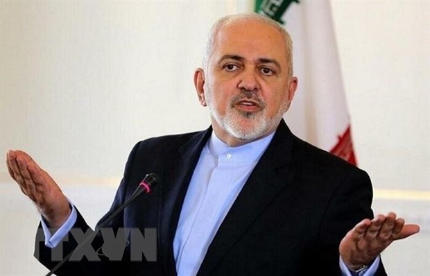 Ngoại trưởng Iran Mohammad Javad Zarif phát biểu tại cuộc họp báo ở Tehran. (Ảnh: IRNA/TTXVN)
