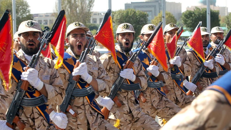 Lính Iran trong một cuộc diễu binh ở Tehran. (Ảnh: Reuters)