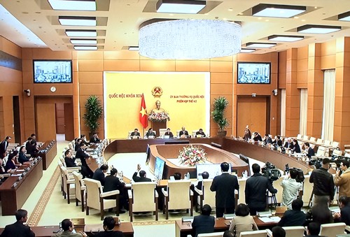 Phiên họp thứ 42 của Ủy ban Thường vụ Quốc hội diễn ra từ ngày 10-11/2. Ảnh: VGP/Nguyễn Hoàng