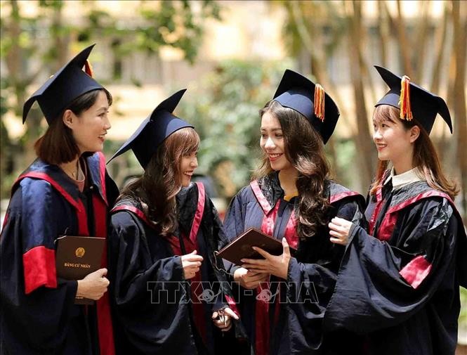 Xây dựng và ban hành các văn bản, tài liệu để triển khai thực hiện Khung trình độ quốc gia Việt Nam đối với các trình độ của giáo dục đại học. Ảnh: TTXVN phát