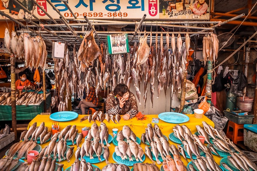 Hàng ngàn loại hải sản được bày bán tại Chợ Jagalchi