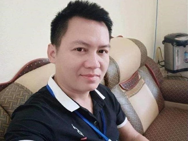 Thầy giáo tin học Nguyễn Việt Anh