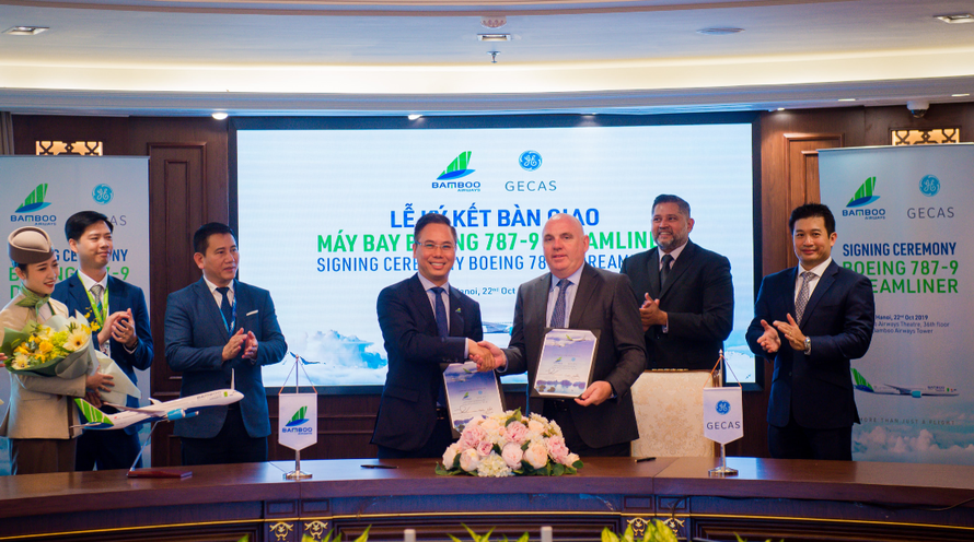 Bamboo Airways cùng đối tác GECAS chính thức ký nhận bàn giao hai máy bay Boeing 787-9 Dreamliner trong năm 2019