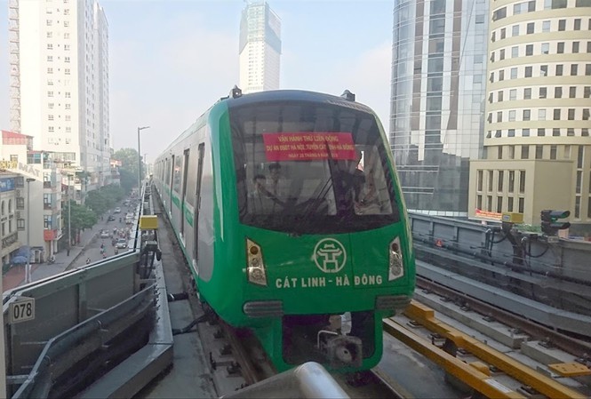 Dự án đường sắt Cát Linh - Hà Đông chưa hẹn ngày về đích sau nhiều lần trễ hẹn.