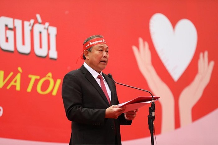 Phó Thủ tướng Thường trực Trương Hòa Bình phát biểu tại lễ khai mạc Chủ nhật đỏ