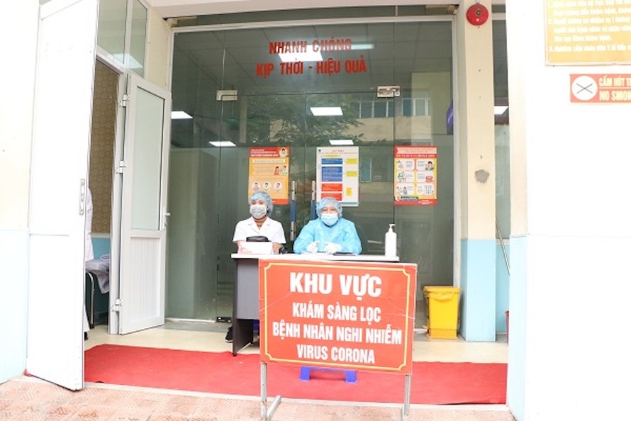 Khu vực khám sàng lọc bệnh nhân tại BVÐK Hà Ðông.