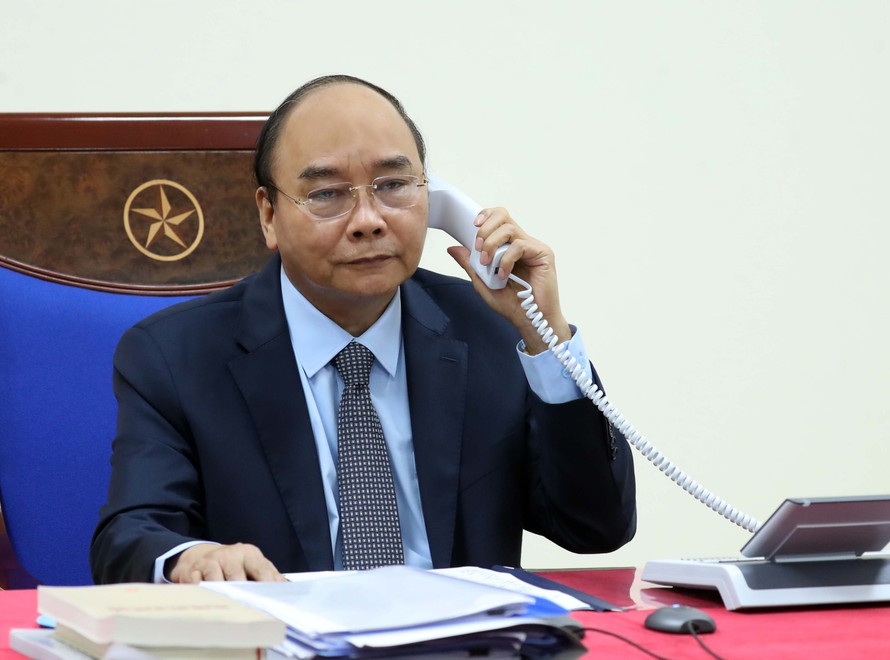 Thủ tướng Nguyễn Xuân Phúc điện đàm với Thủ tướng Nga Mikhail Mishustin